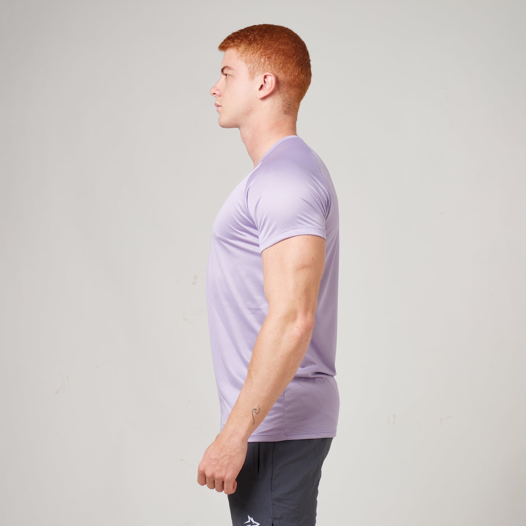 Camiseta Dry Fit Lobo Geométrico Lilás Malva
