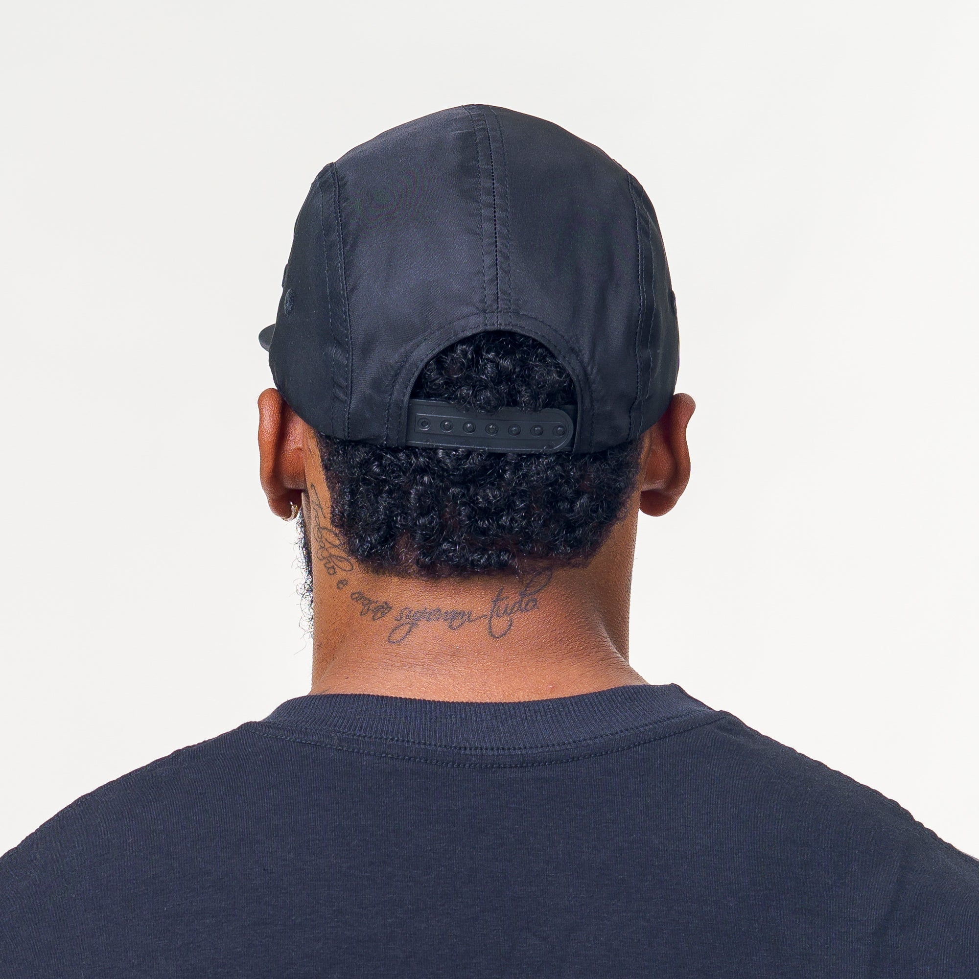 Boné Five Panel Preto Lupus