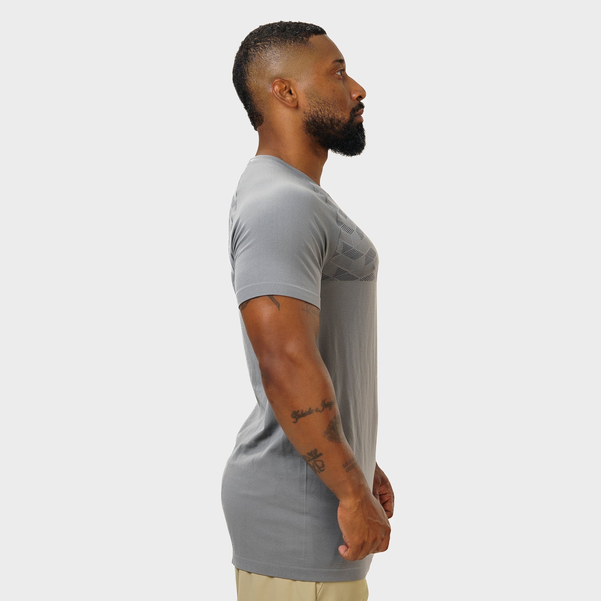 Camiseta Apex Dry Holographic Cinza - Sem Costura