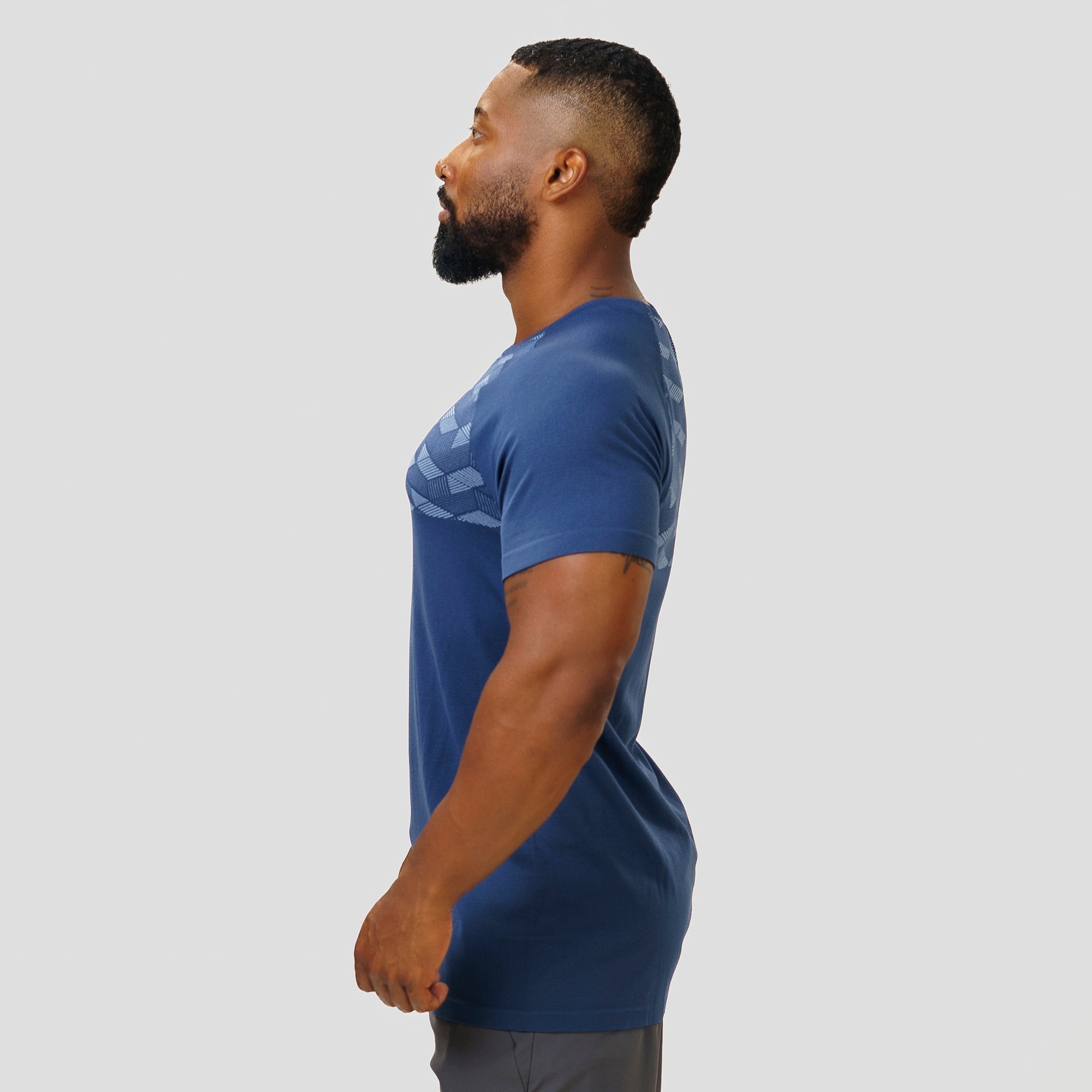Camiseta Apex Dry Holographic Marinho - Sem Costura