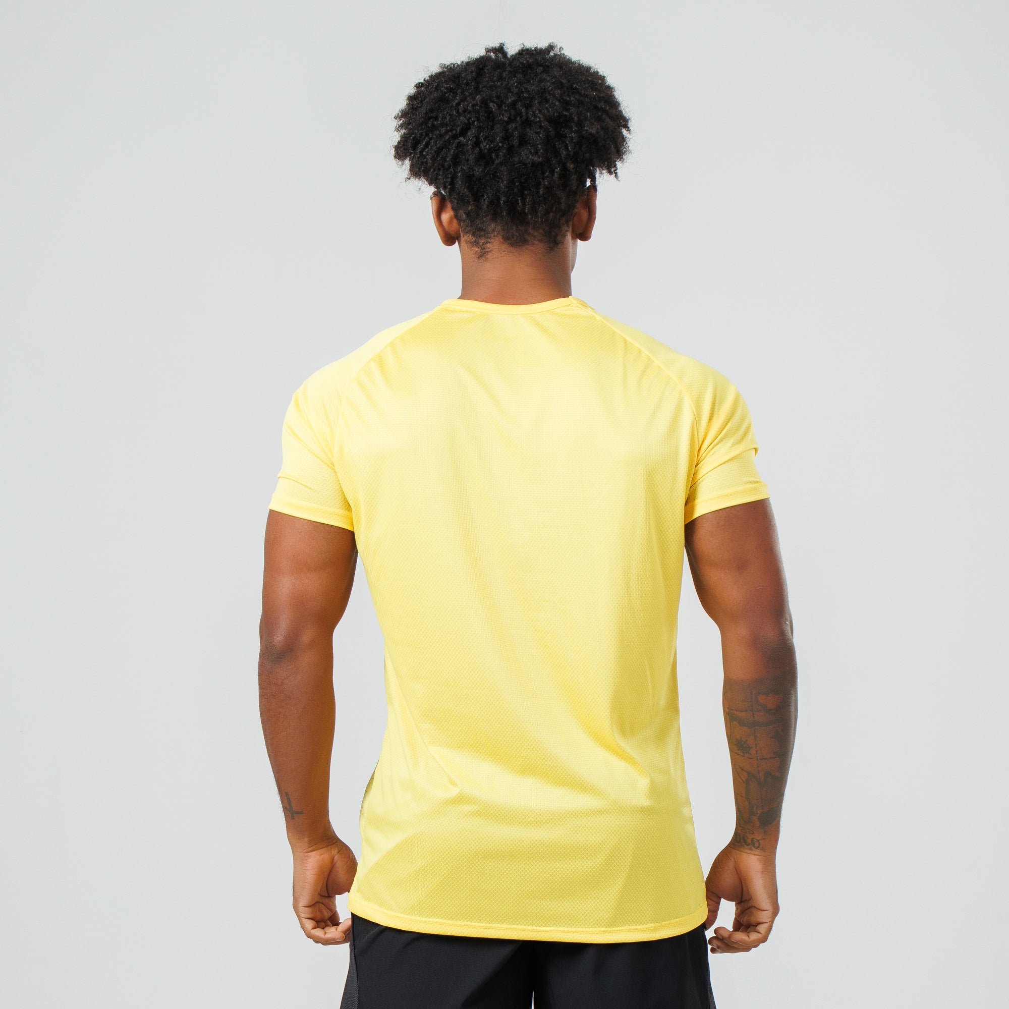 Camiseta Dry Fit Brasão Amarelo Bandeira