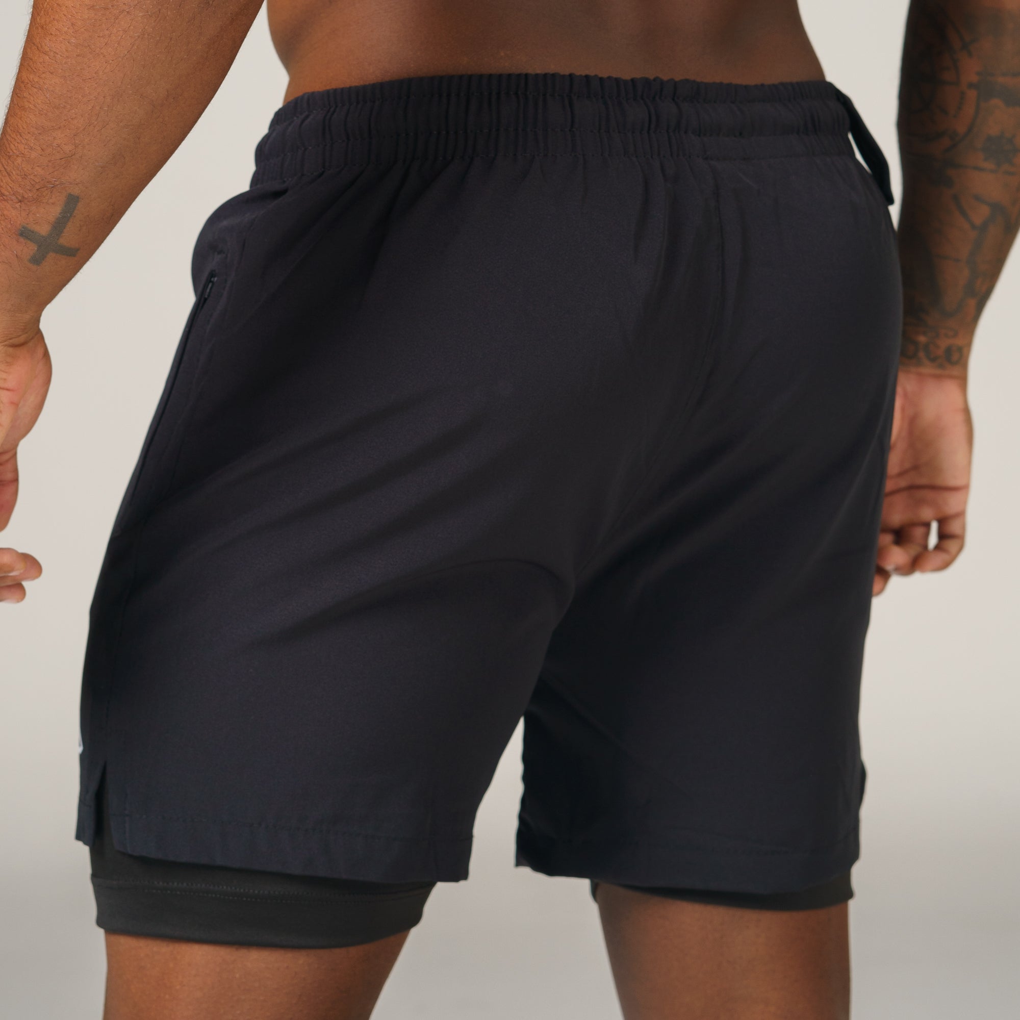 Short de Compressão Dry Fit Preto Bolso Ziper - Lupus