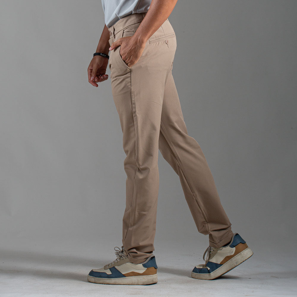 Calça Reta New Horizon Caqui